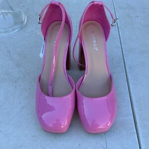 BAMBOO Women's Vibrant Pink Heels